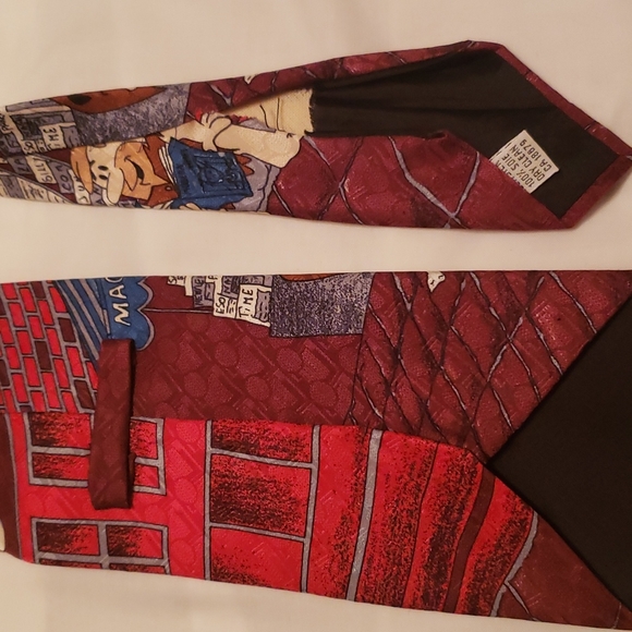 Flintstones Hand-Made Silk Neck Tie - Picture 4 of 5